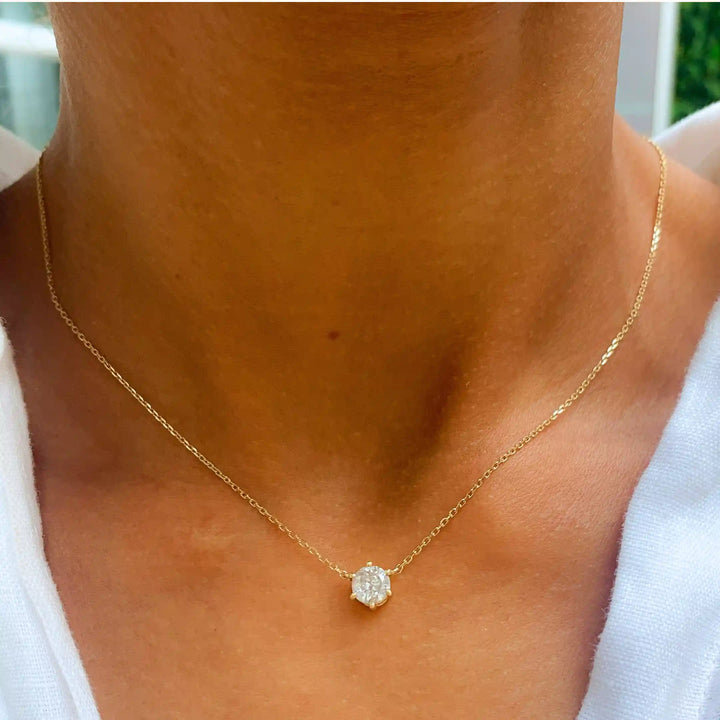 Luce Solitaire Necklace