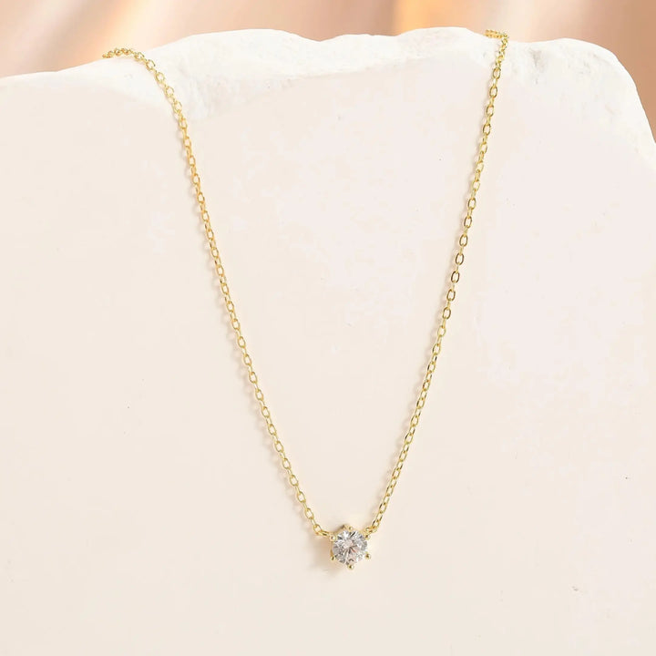 Luce Solitaire Necklace