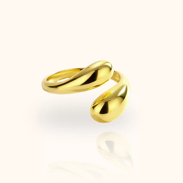 Tessara Teardrop Ring