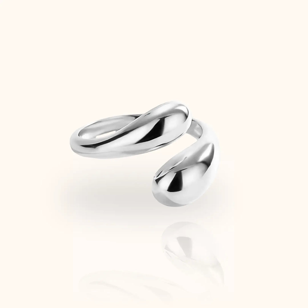 Tessara Teardrop Ring
