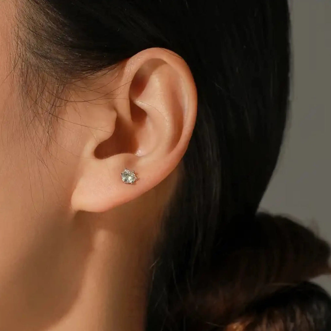 Solvène Stud Earrings