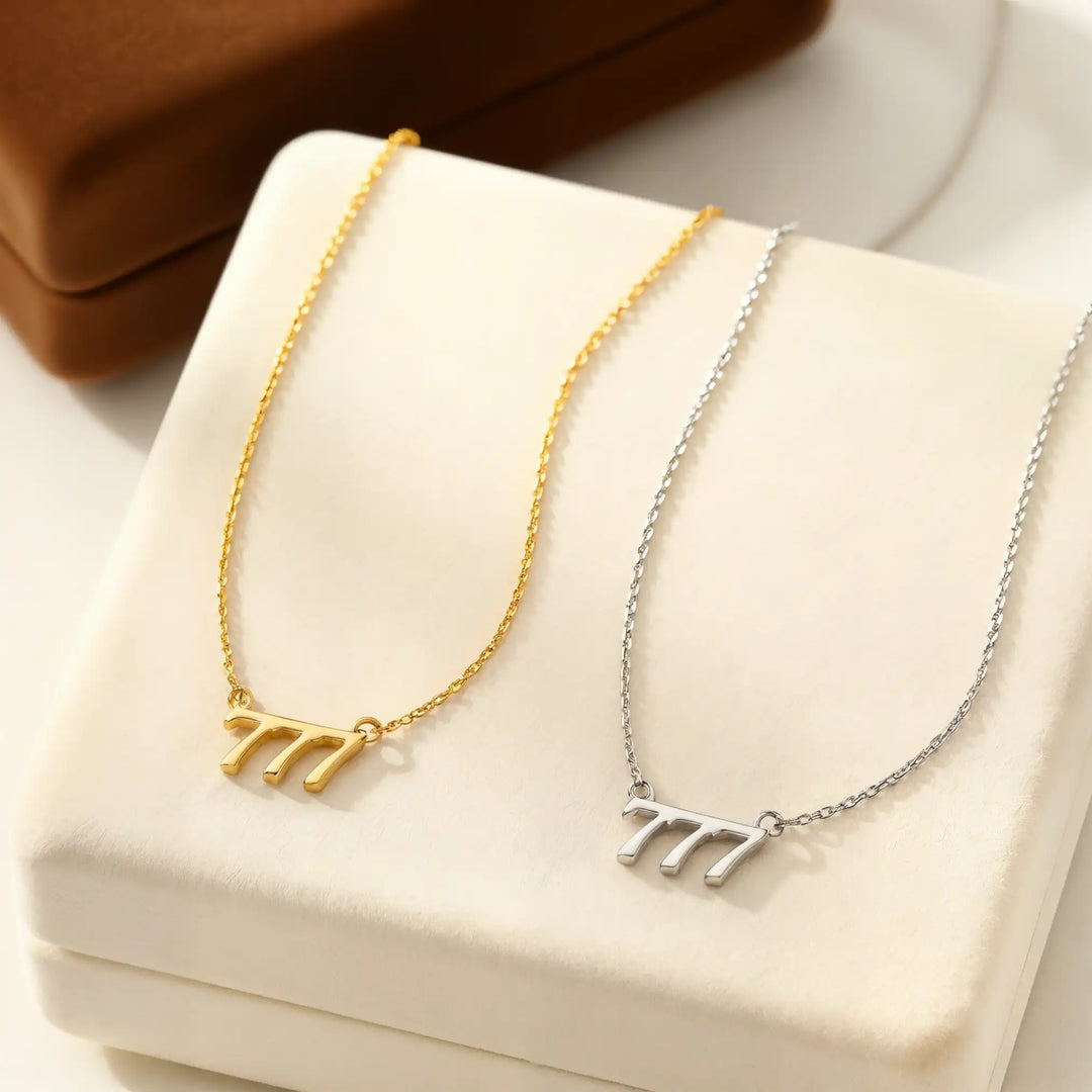 Triple Seven Drift Necklace