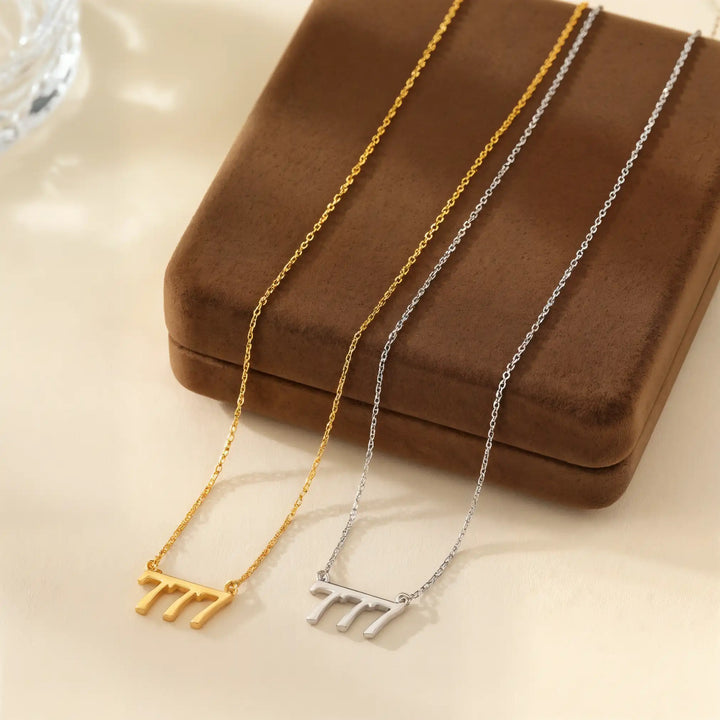 Triple Seven Drift Necklace
